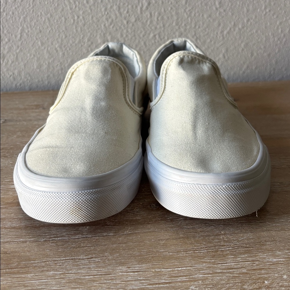 Vans Classic Canvas Cream Slip-On Shoes - Picture 4 of 10